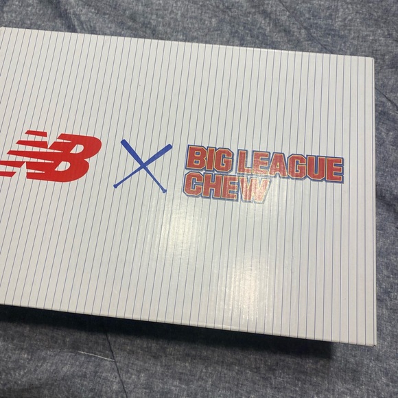 New balance x big league chew - Picture 3 of 4
